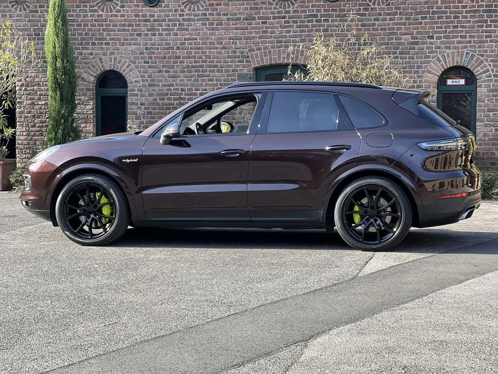 Photo 1 : Porsche Cayenne 2018 Hybrid