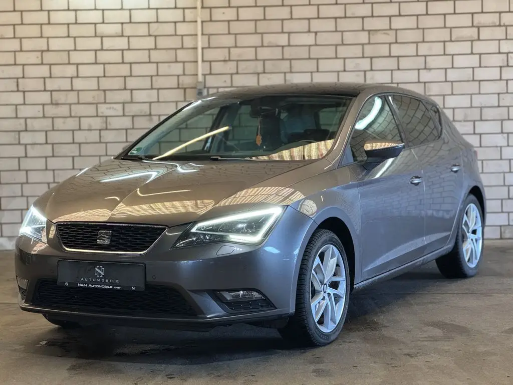 Photo 1 : Seat Leon 2016 Petrol