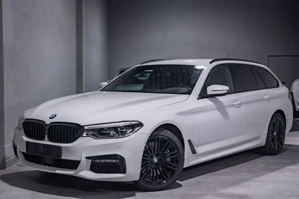 Photo 1 : Bmw Serie 5 2019 Diesel