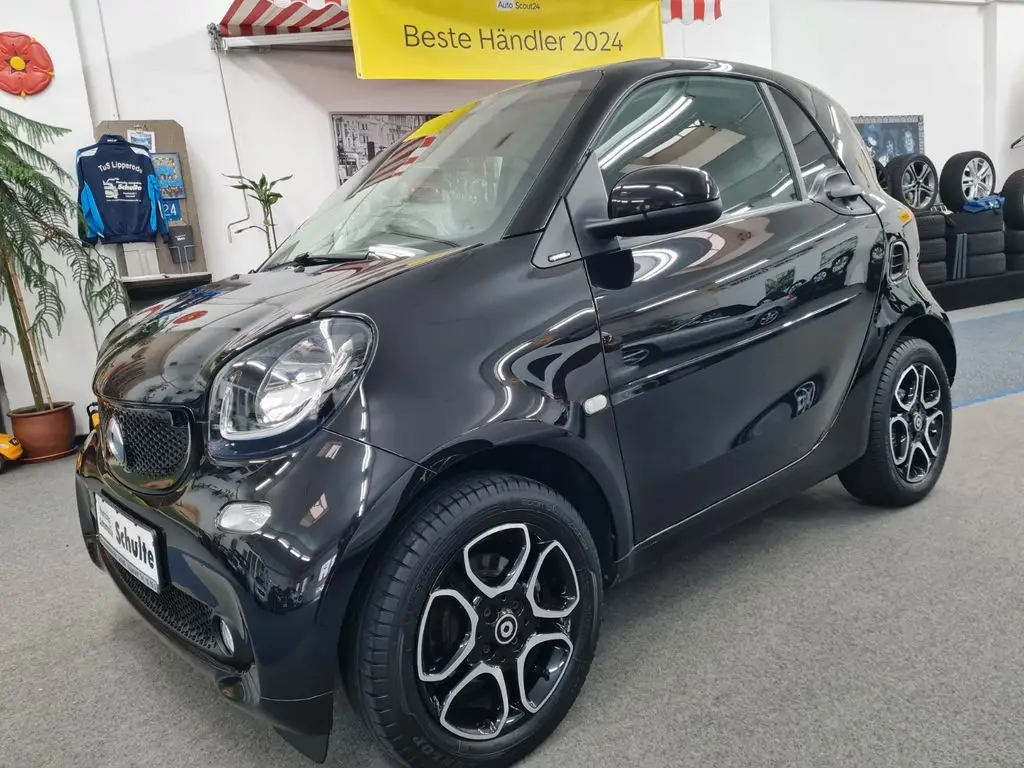 Photo 1 : Smart Fortwo 2018 Petrol