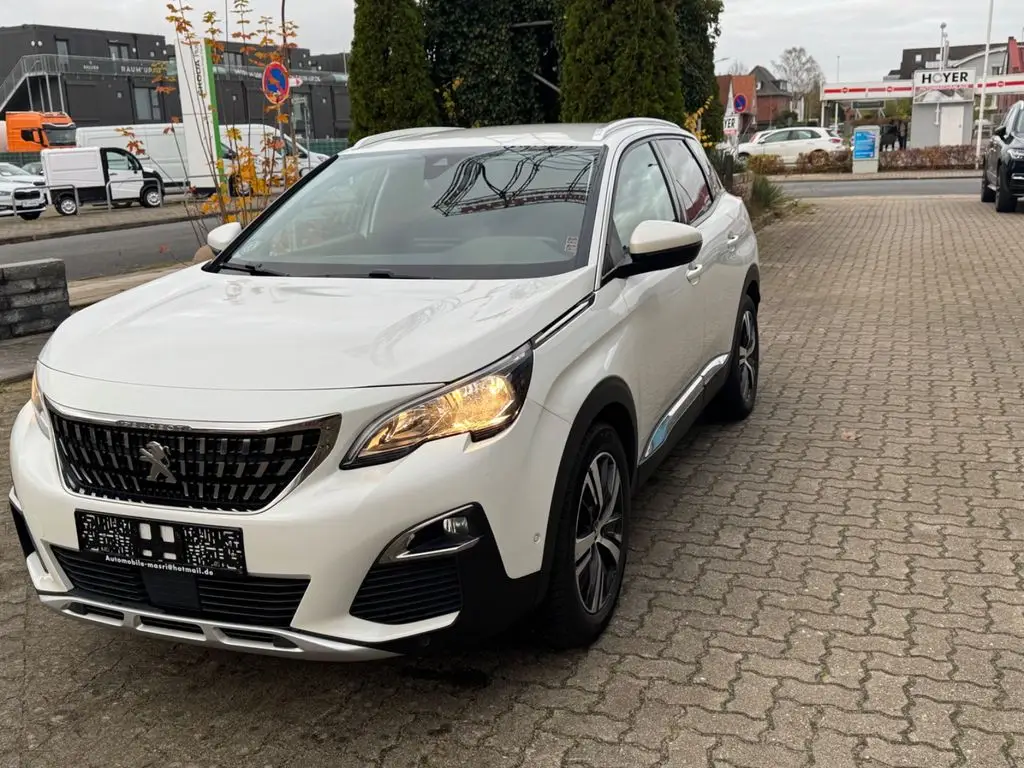 Photo 1 : Peugeot 3008 2018 Diesel