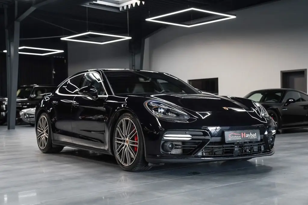 Photo 1 : Porsche Panamera 2016 Petrol