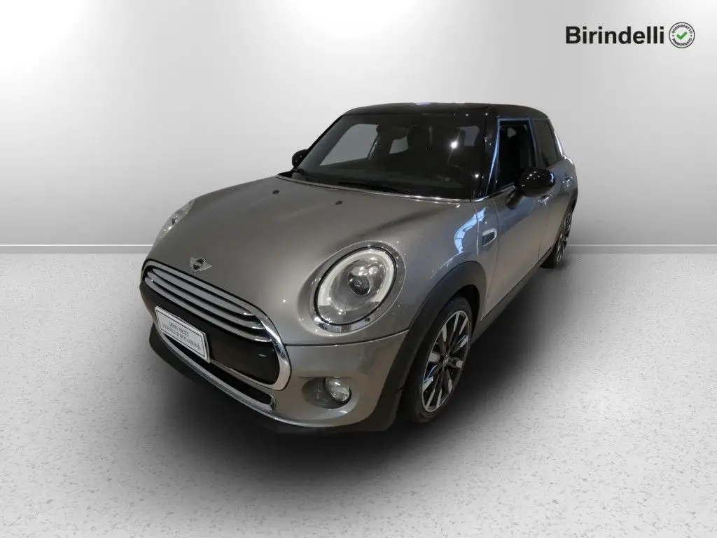 Photo 1 : Mini Cooper 2016 Diesel