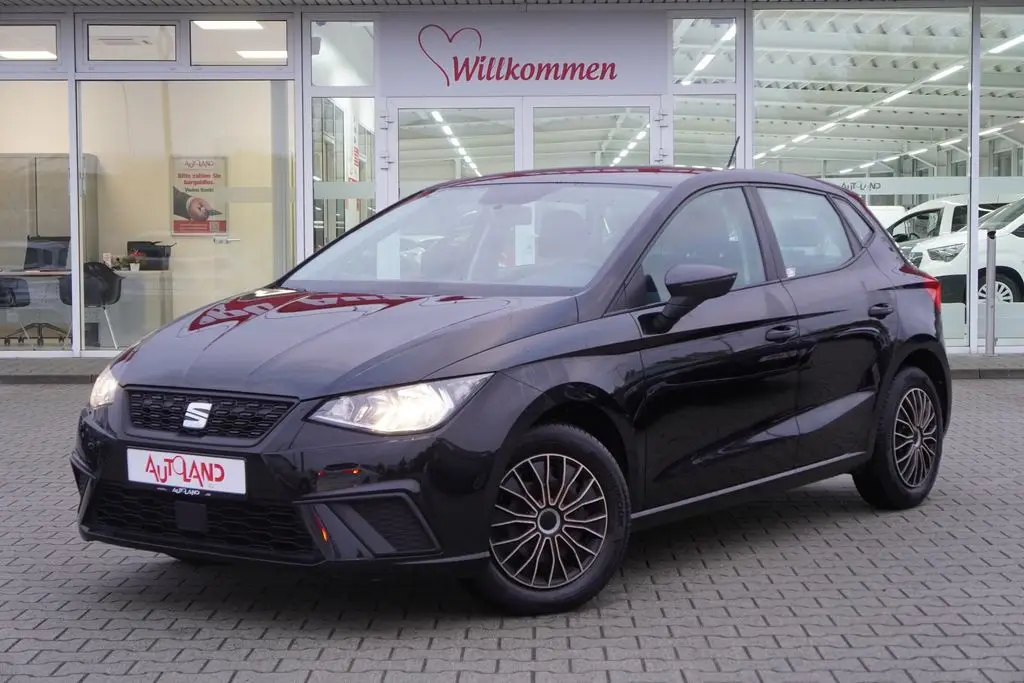 Photo 1 : Seat Ibiza 2018 Essence