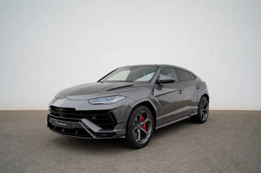 Photo 1 : Lamborghini Urus 2023 Petrol