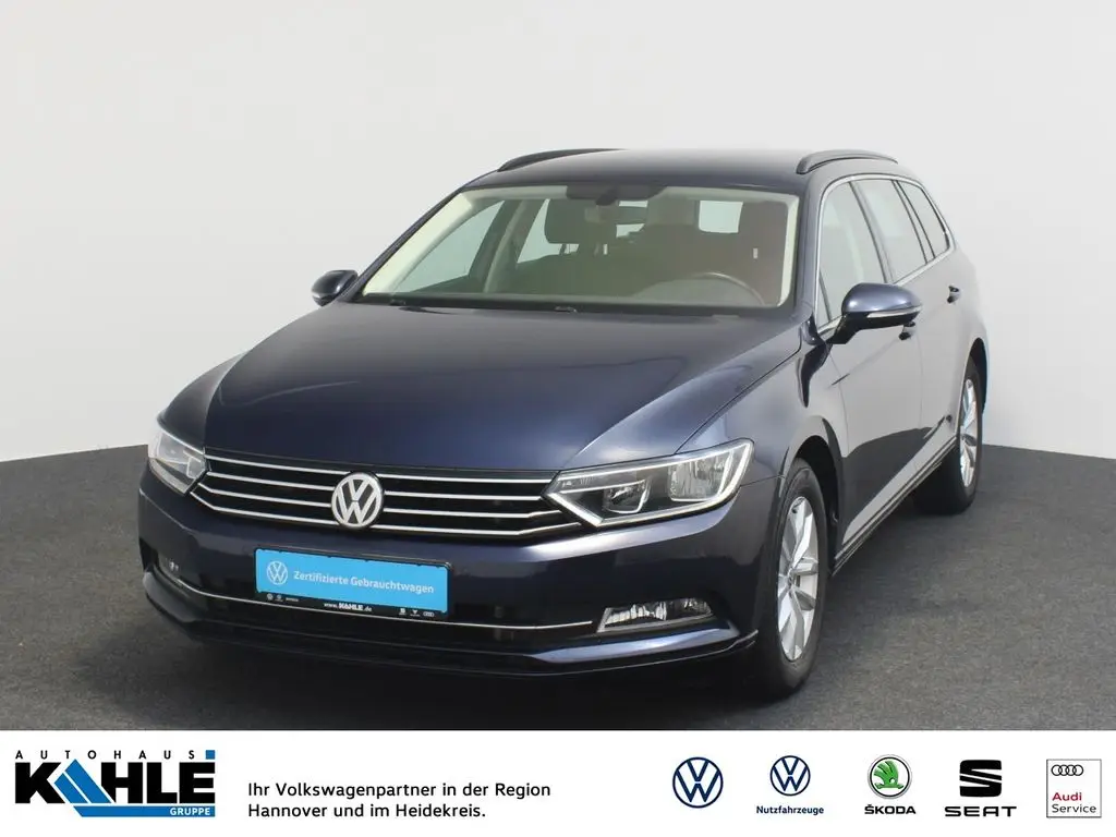 Photo 1 : Volkswagen Passat 2016 Diesel