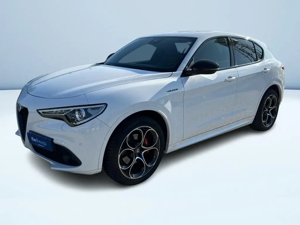 Photo 1 : Alfa Romeo Stelvio 2022 Diesel