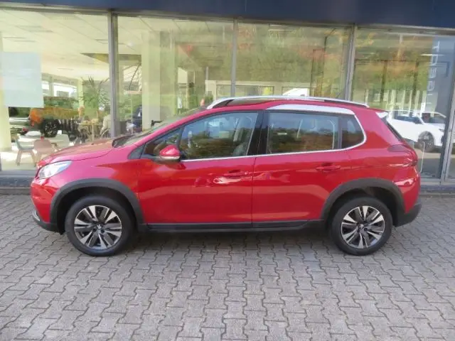 Photo 1 : Peugeot 2008 2017 Petrol