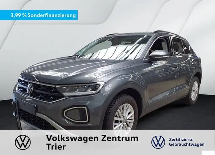 Photo 1 : Volkswagen T-roc 2024 Essence