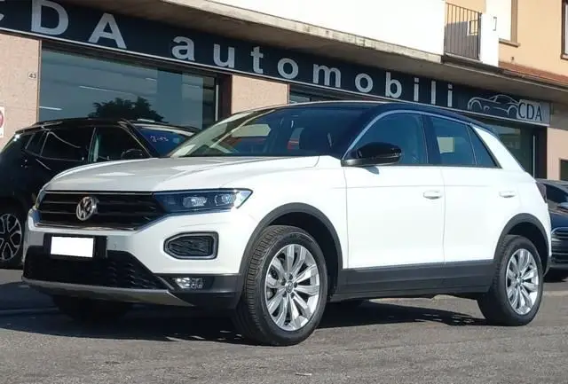 Photo 1 : Volkswagen T-roc 2019 Essence