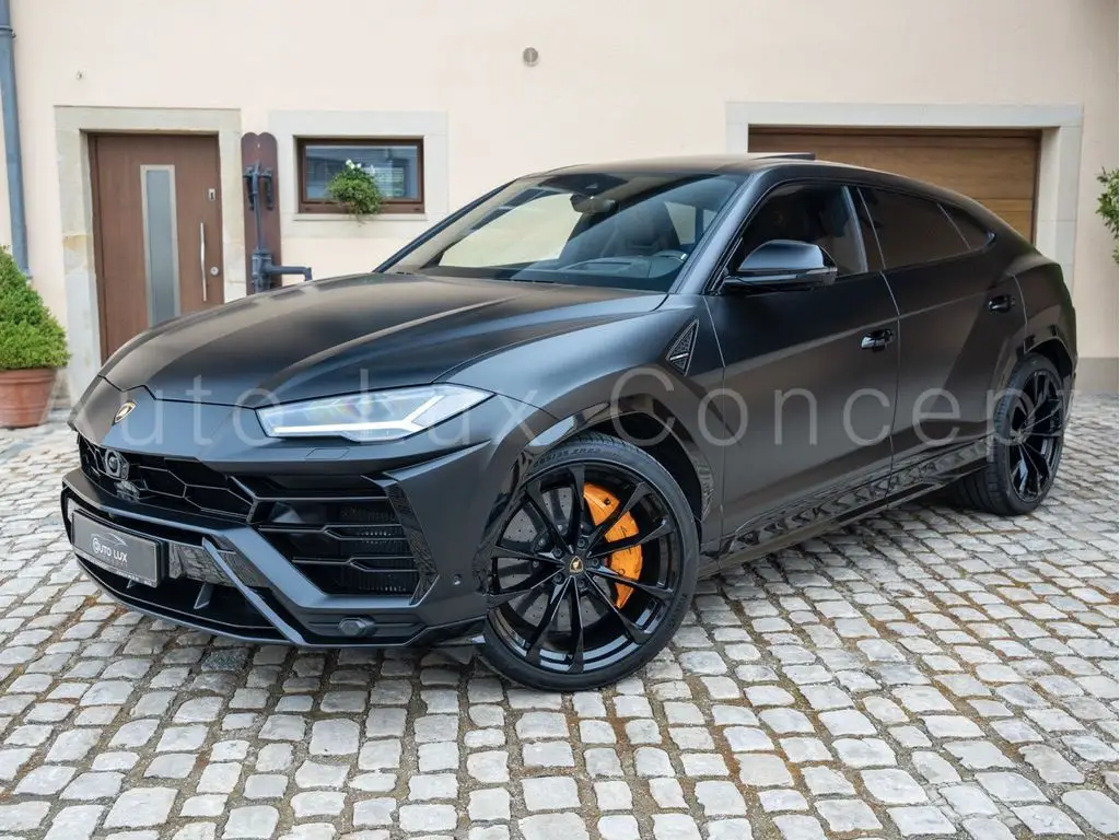 Photo 1 : Lamborghini Urus 2020 Essence