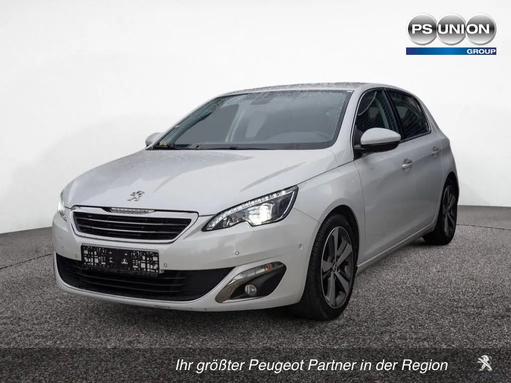 Photo 1 : Peugeot 308 2015 Essence