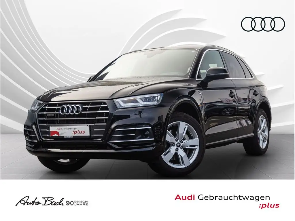 Photo 1 : Audi Q5 2021 Hybrid