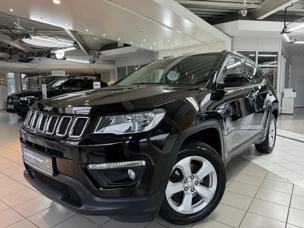 Photo 1 : Jeep Compass 2019 Petrol