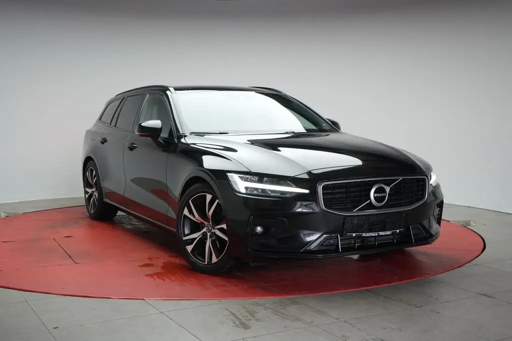 Photo 1 : Volvo V60 2020 Diesel