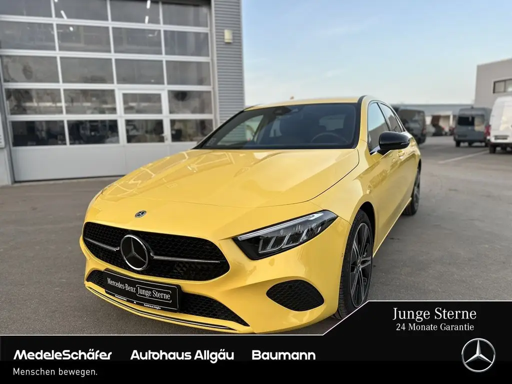 Photo 1 : Mercedes-benz Classe A 2023 Petrol