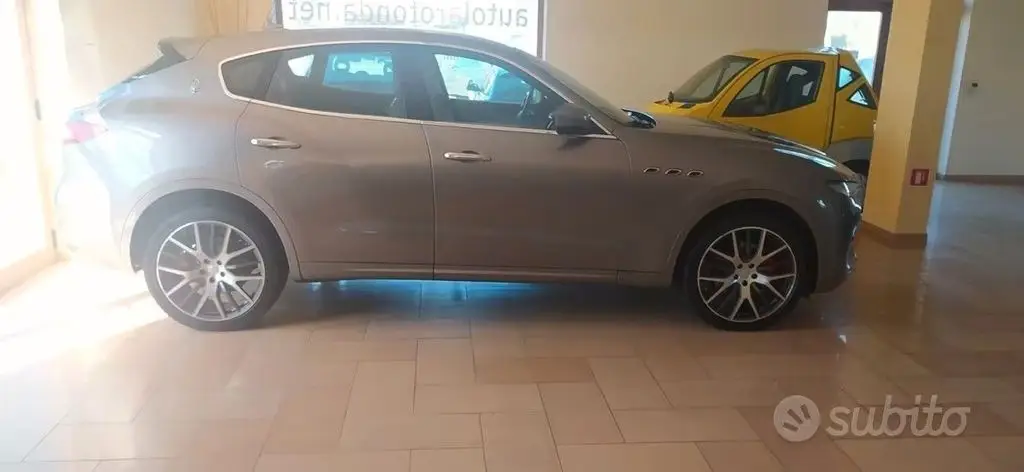 Photo 1 : Maserati Levante 2017 Diesel