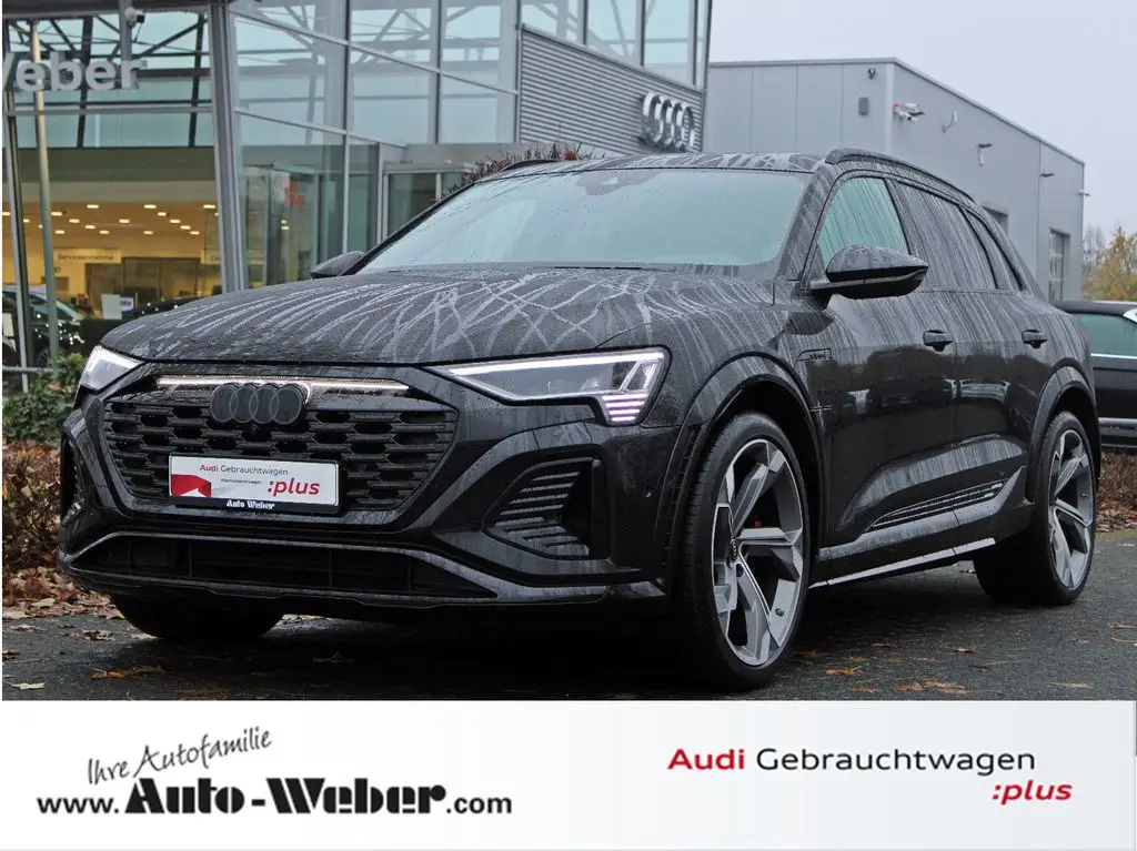 Photo 1 : Audi Sq8 2023 Non renseigné