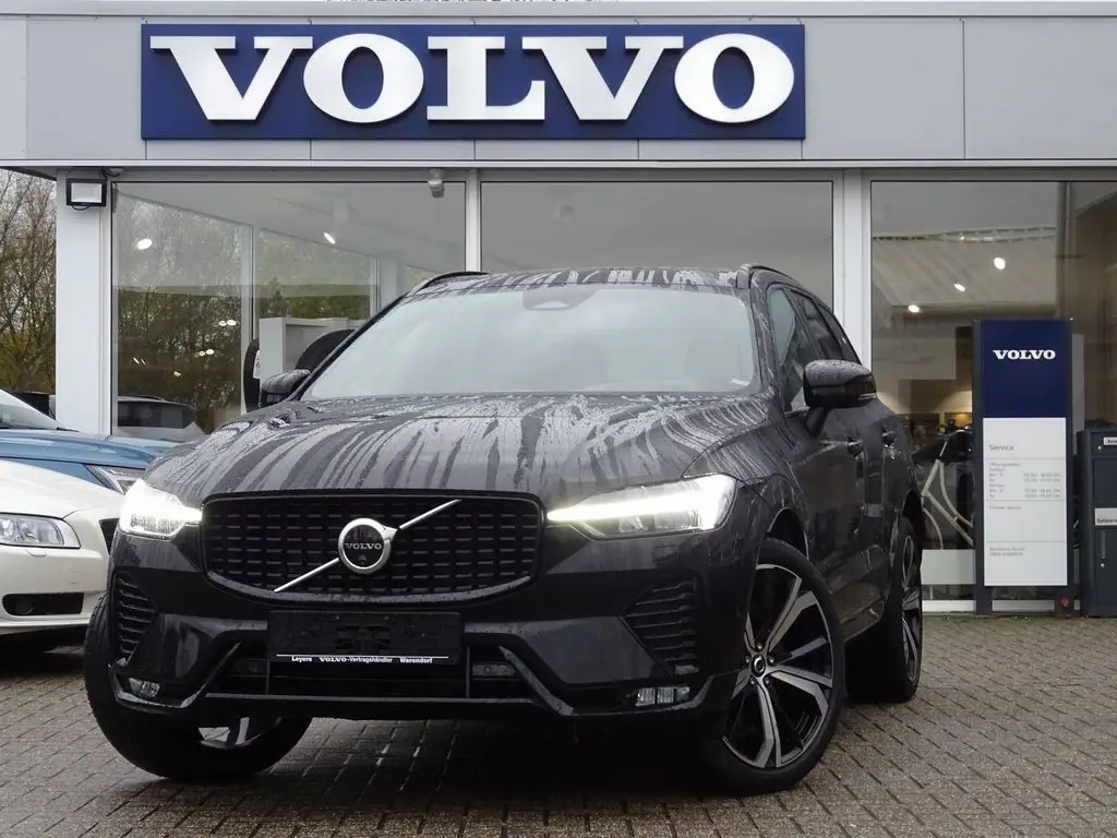 Photo 1 : Volvo Xc60 2024 Petrol