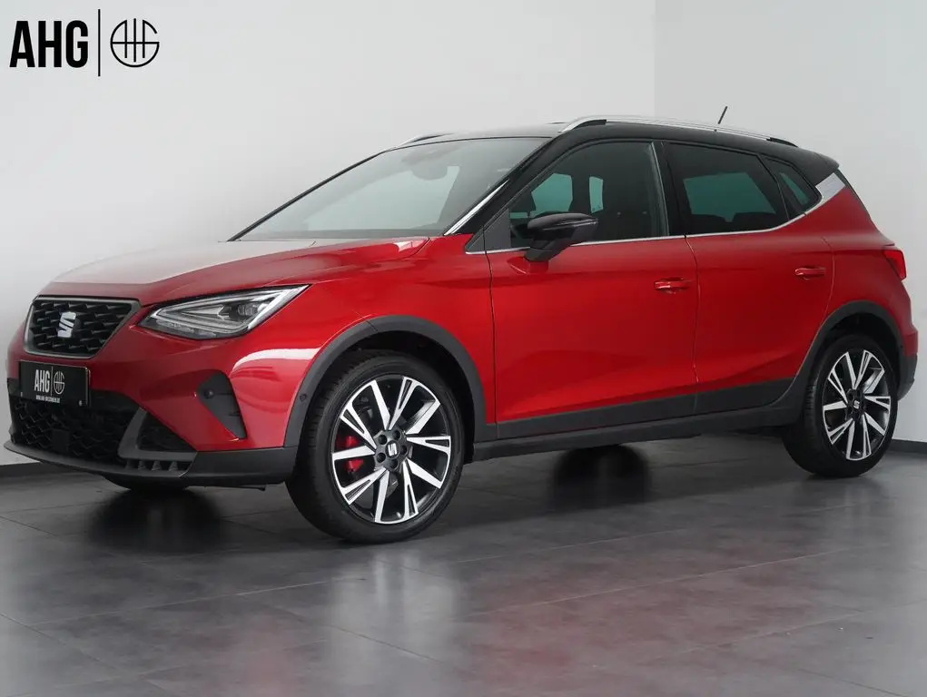 Photo 1 : Seat Arona 2024 Petrol