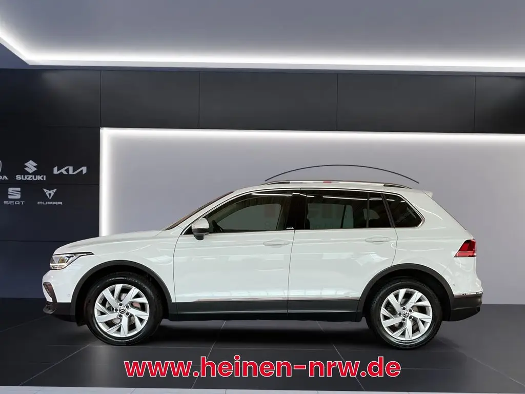 Photo 1 : Volkswagen Tiguan 2023 Petrol