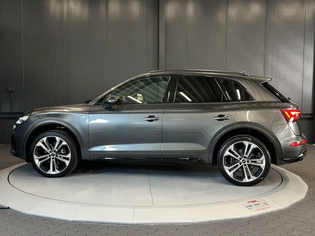 Photo 1 : Audi Q5 2022 Diesel