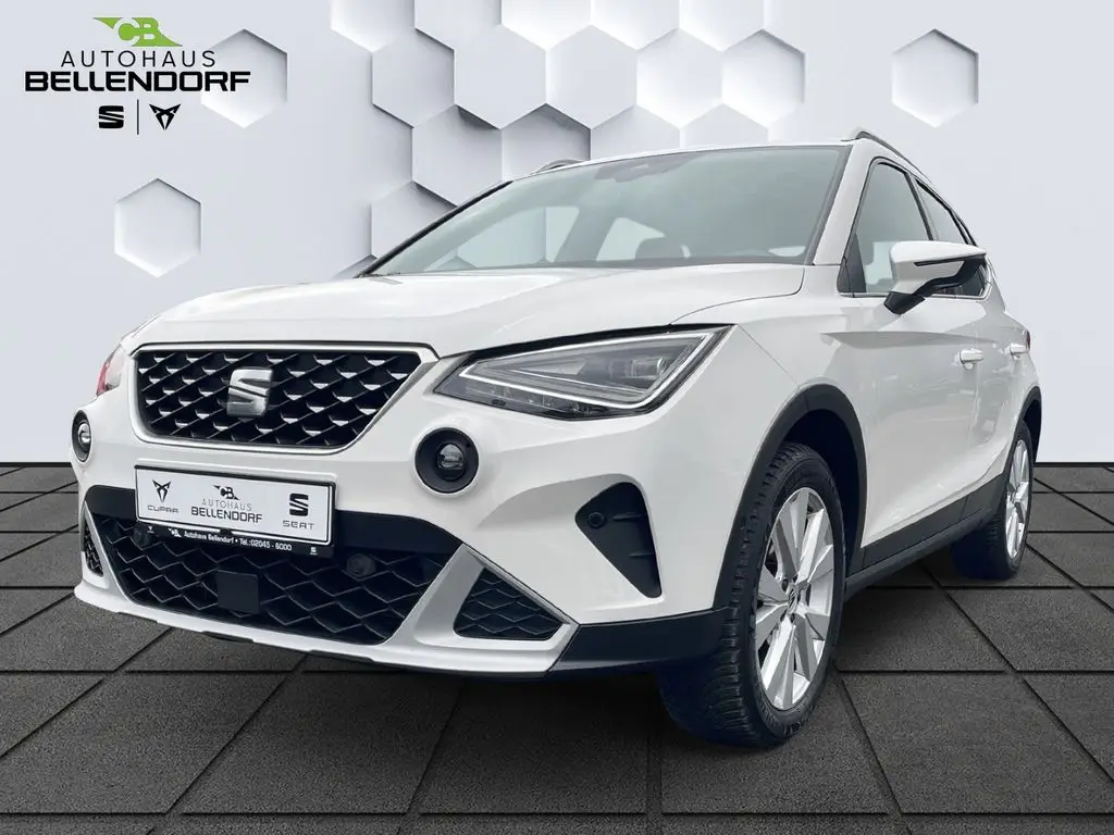 Photo 1 : Seat Arona 2021 Essence