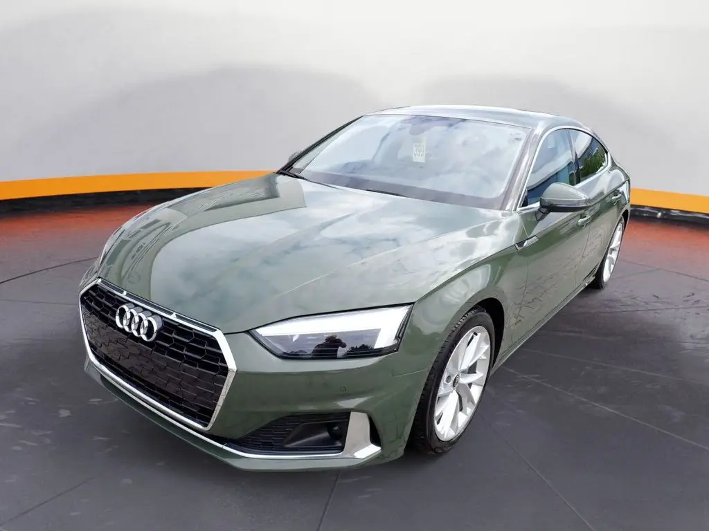 Photo 1 : Audi A5 2023 Petrol