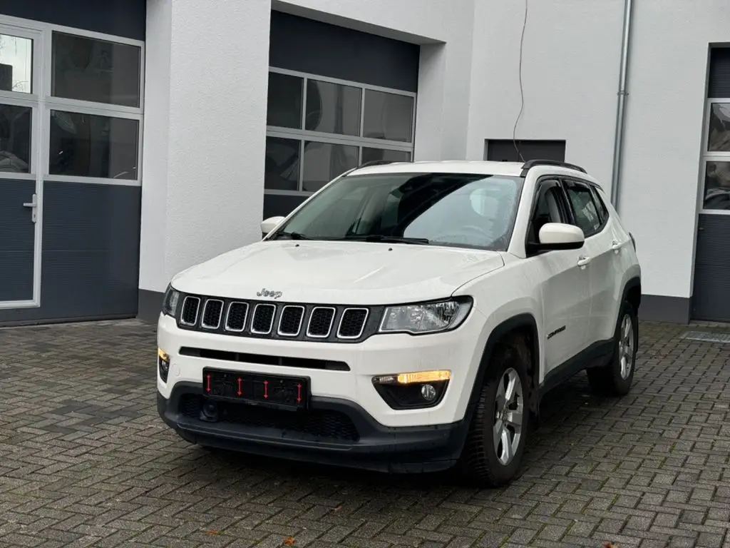 Photo 1 : Jeep Compass 2018 Petrol