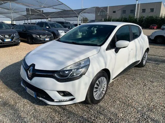 Photo 1 : Renault Clio 2017 Others