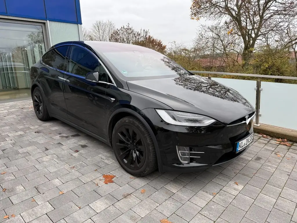 Photo 1 : Tesla Model X 2017 Not specified