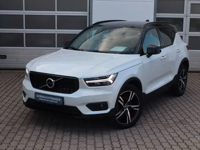 Photo 1 : Volvo Xc40 2021 Petrol