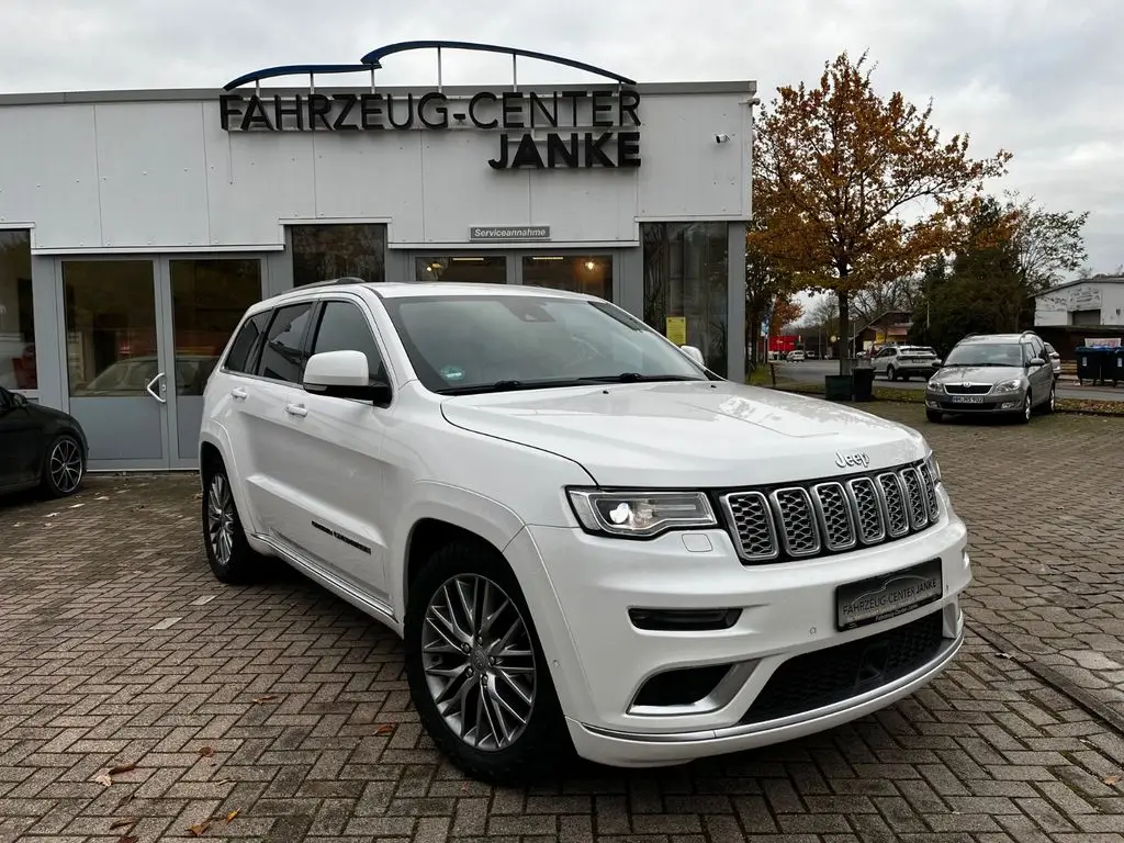 Photo 1 : Jeep Grand Cherokee 2017 Diesel