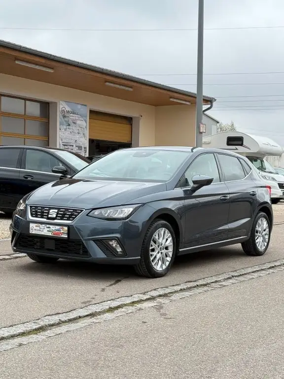 Photo 1 : Seat Ibiza 2023 Essence