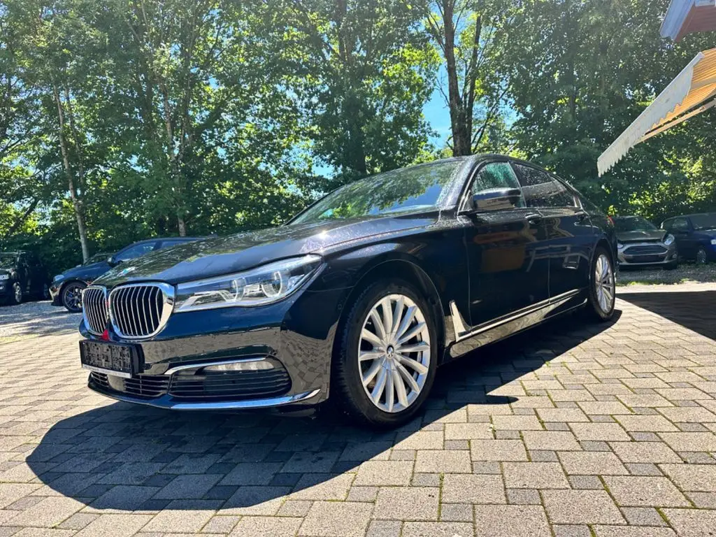 Photo 1 : Bmw Serie 7 2017 Diesel