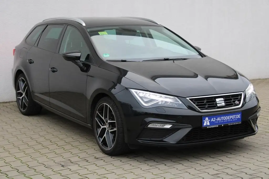 Photo 1 : Seat Leon 2018 Petrol