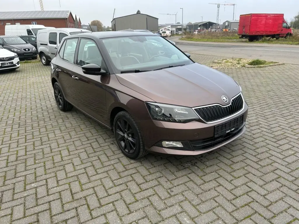 Photo 1 : Skoda Fabia 2016 Essence