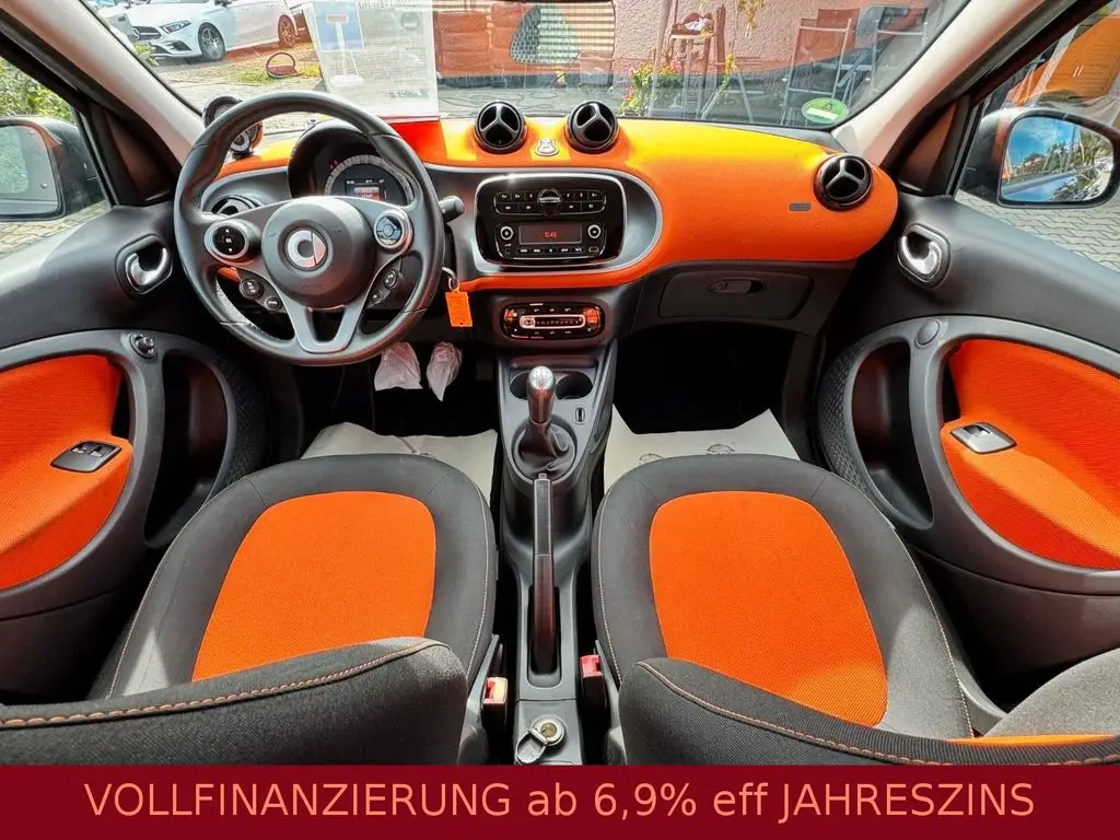 Photo 1 : Smart Forfour 2015 Petrol