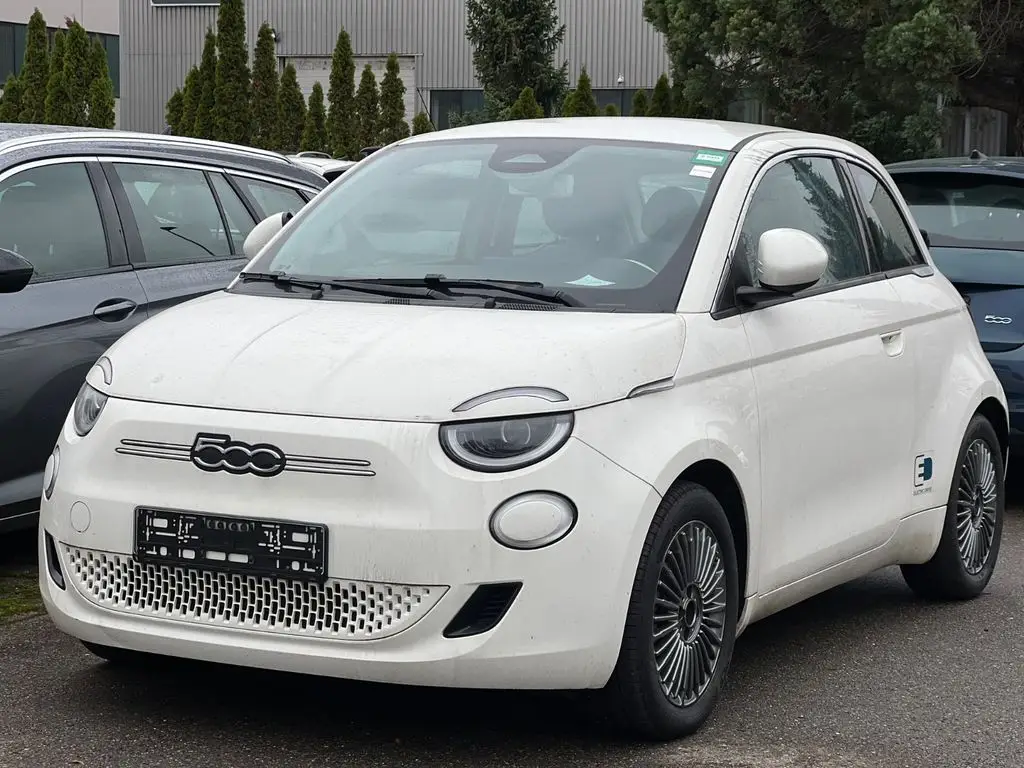 Photo 1 : Fiat 500 2021 Non renseigné