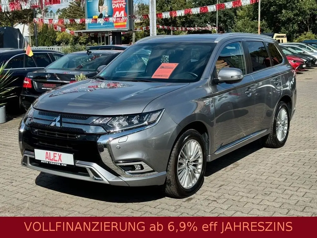 Photo 1 : Mitsubishi Outlander 2018 Hybride