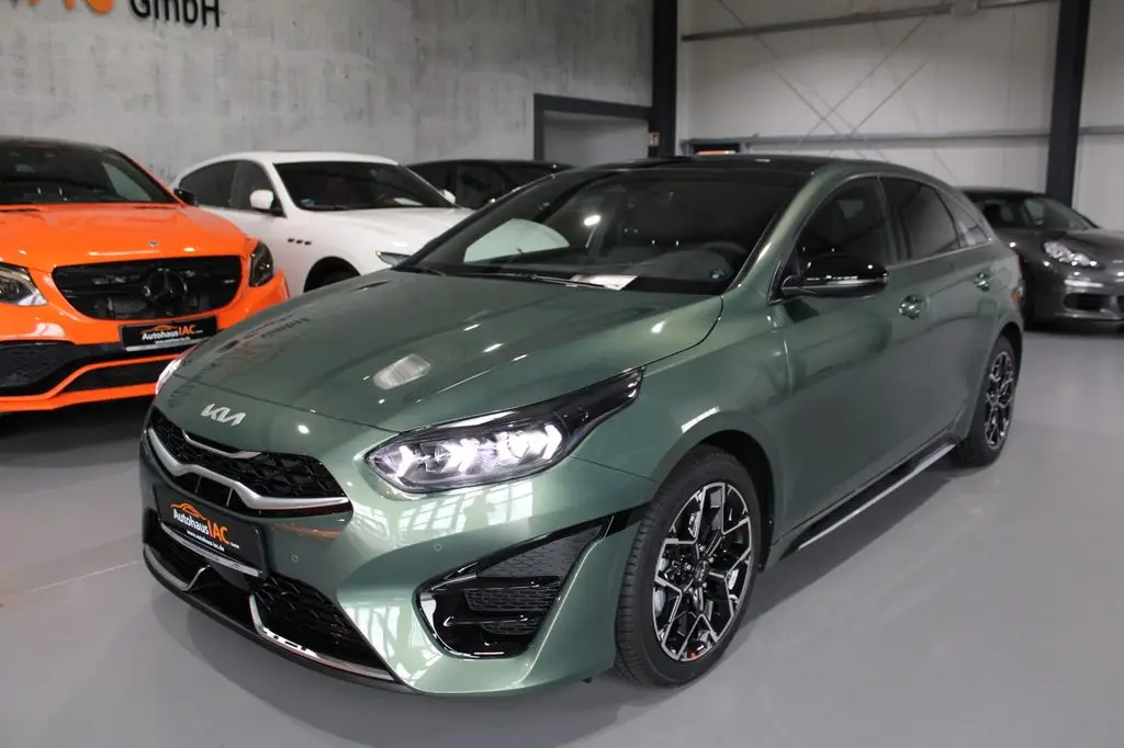 Photo 1 : Kia Proceed 2024 Essence