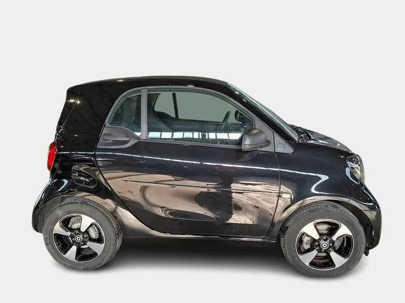 Photo 1 : Smart Fortwo 2021 Non renseigné