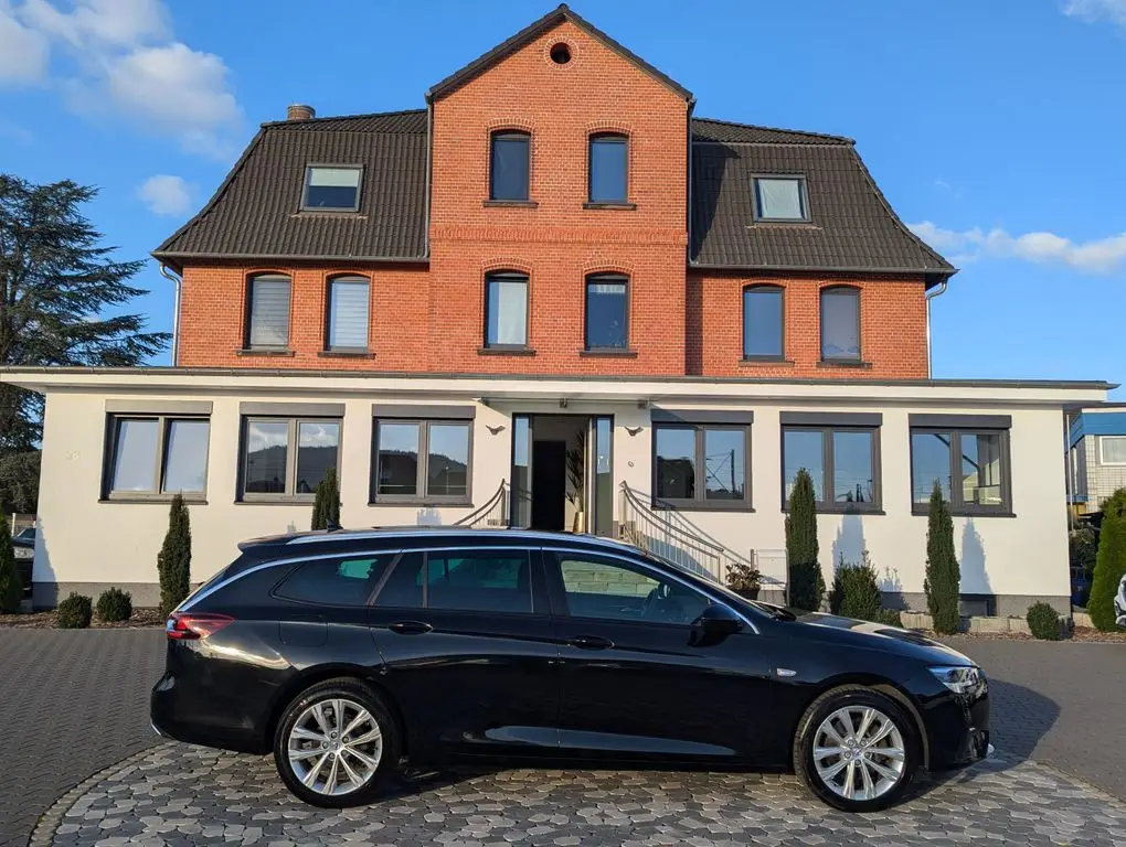 Photo 1 : Opel Insignia 2021 Diesel