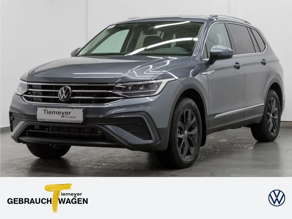 Photo 1 : Volkswagen Tiguan 2024 Essence