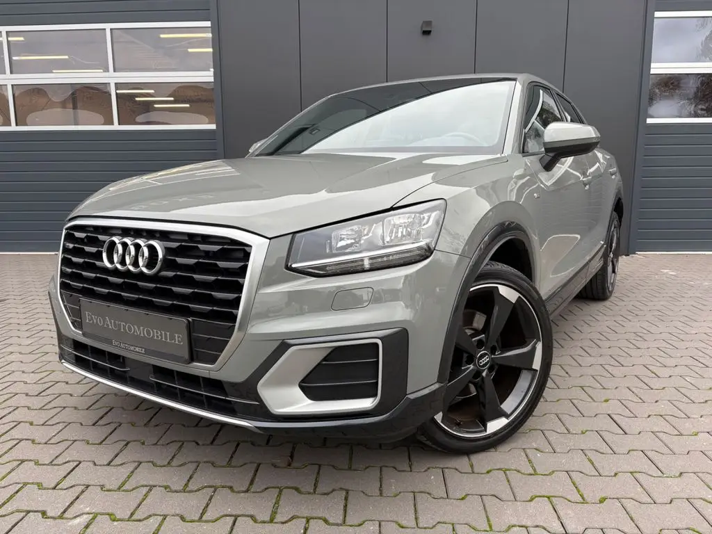 Photo 1 : Audi Q2 2019 Essence