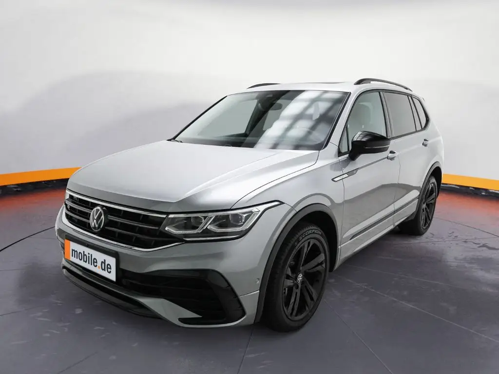 Photo 1 : Volkswagen Tiguan 2022 Petrol