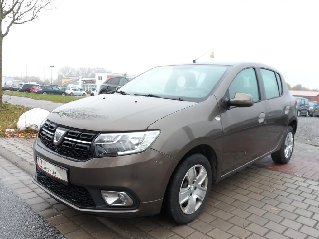 Photo 1 : Dacia Sandero 2018 Essence