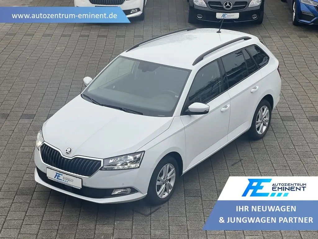 Photo 1 : Skoda Fabia 2020 Petrol