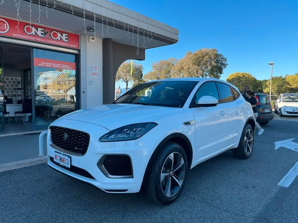 Photo 1 : Jaguar E-pace 2023 Hybrid