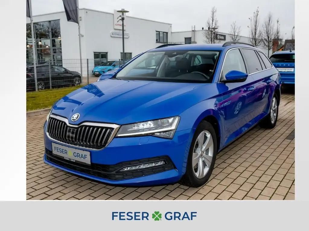 Photo 1 : Skoda Superb 2021 Petrol